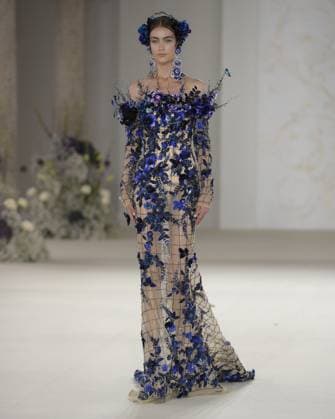 September 24, 2025, Milan, Milan, Italy: A model walks the runway wearing creations by designer XIONG YING for the HEAVEN GAIA collection during Milan Fashion Week Spring Summer 2026, at the Museo Leonardo da Vinci, in Milan, Italy, on September 24, 2025. Milan Italy - ZUMAp285 20250924_zep_p285_033 Copyright: xGennaroxPiscopox