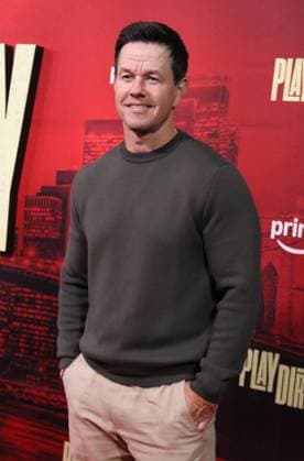 NEW YORK, NY- SEPTEMBER 24: Mark Wahlberg at the Amazon MGM Studios Play Dirty world premiere held at SVA Theatre on September 24, 2025 in New York, New York Copyright: xRWx