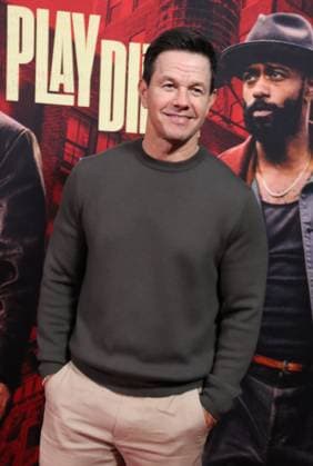 NEW YORK, NY- SEPTEMBER 24: Mark Wahlberg at the Amazon MGM Studios Play Dirty world premiere held at SVA Theatre on September 24, 2025 in New York, New York Copyright: xRWx