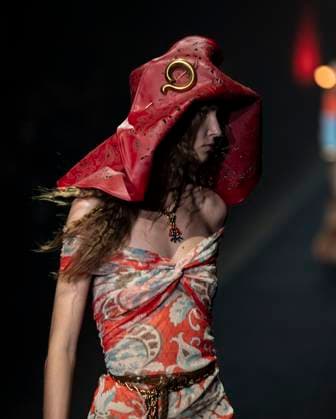 Milan Fashion Week - Women S S 2026 Etro Fashion Show Vibes Milan, Italy Milan Fashion Week - Women S S 2026 Etro Fashion Show Vibes Milan, Italy 24th September 2025  Copyright: xJohnnyxDallaxLibera SGPx