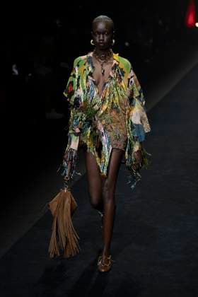 Milan Fashion Week - Women S S 2026 Etro Fashion Show Runway Milan, Italy Milan Fashion Week - Women S S 2026 Etro Fashion Show Runway Milan, Italy 24th September 2025  Copyright: xJohnnyxDallaxLibera SGPx