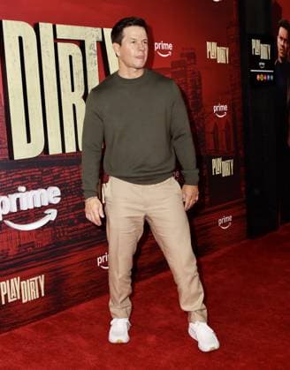 Red carpet for the New York premiere of Play Dirty Featuring: Mark Wahlberg Where: New York, United States When: 24 Sep 2025 Credit: Nancy Rivera INSTARimages EDITORIAL USE ONLY. NOT FOR USE BY NEWSPAPERS BASED IN THE UK. Copyright: xx instar55121741