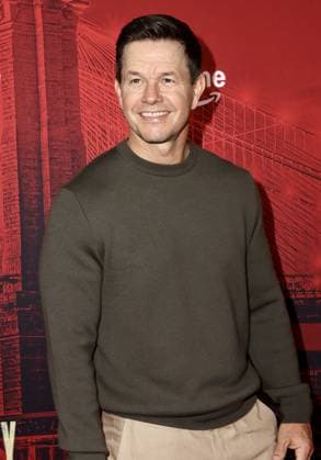 Red carpet for the New York premiere of Play Dirty Featuring: Mark Wahlberg Where: New York, United States When: 24 Sep 2025 Credit: Nancy Rivera INSTARimages EDITORIAL USE ONLY. NOT FOR USE BY NEWSPAPERS BASED IN THE UK. Copyright: xx instar55121748