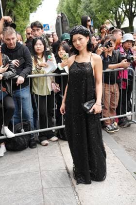Milan, Crowds of Influencers and VIPs Outside the Armani Fashion Show on Via Bergognone  Copyright: xDuilioxPiaggesix xipa-agency.netx xDuilioxPiaggesix IPA_Agency_IPA65734841