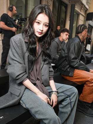 Milan, Milan Women s Fashion Week Spring Summer 2026 - MM6 Maison Margiela Fashion Show - Front Row Guests Pictured: Sun Yi  Copyright: xRiccardoxGiordanox xipa-agency.netx xRiccardoxGiordanox IPA_Agency_IPA65739519