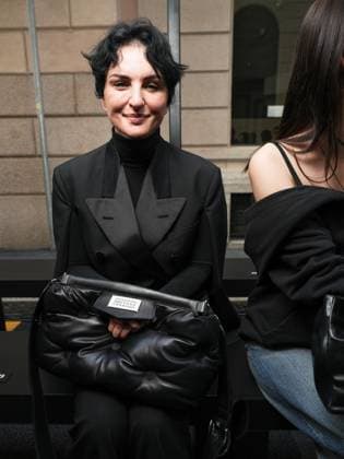 Milan, Italy, Italy: Milan, Milan Women s Fashion Week Spring Summer 2026 - MM6 Maison Margiela Fashion Show - Front Row Guests Pictured: Arisa (Rosalba Pippa) Milan Italy  - ZUMAp169 20250925_zea_p169_1209 Copyright: xRiccardoxGiordanox