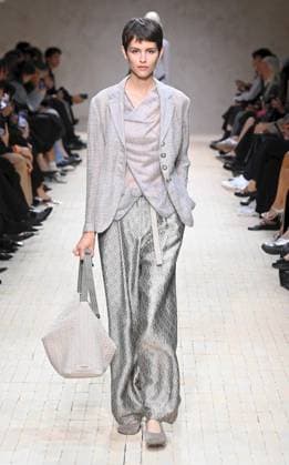 Milan, Italy: MILAN, Emporio Armani Fashion Show Milan Italy  - ZUMAp169 20250925_zea_p169_1332 Copyright: xMaurizioxMaulex