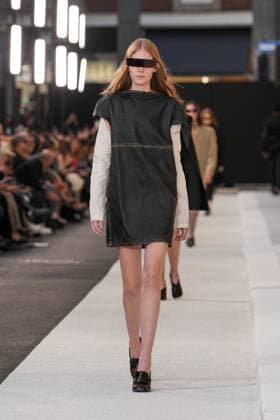 Milan, Milan Women s Fashion Week Spring Summer 2026 - MM6 Maison Margiela Fashion Show -  Copyright: xRiccardoxGiordanox xipa-agency.netx xRiccardoxGiordanox IPA_Agency_IPA65741074