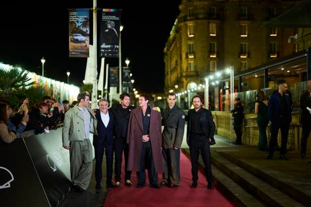 73rd San Sebastian International Film Festival: La tregua Red Carpet Miguel Angel Vivas, Aron Piper, Fernando Valdivielso, Javier Pereira, Jose Pastor attended La tregua Red Carpet during 73rd San Sebastian International Film Festival at Victoria Eugenia Theatre on September 25, 2025 in Donostia San Sebastian, Spain Photo by IMAGO MPG Donostia San Sebastian Victoria Eugenia Theatre Euskadi Spain  Copyright: xMPGx