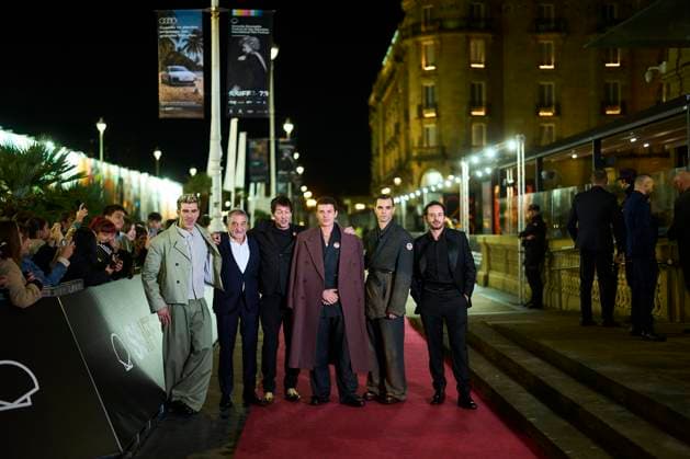 73rd San Sebastian International Film Festival: La tregua Red Carpet Miguel Angel Vivas, Aron Piper, Fernando Valdivielso, Javier Pereira, Jose Pastor attended La tregua Red Carpet during 73rd San Sebastian International Film Festival at Victoria Eugenia Theatre on September 25, 2025 in Donostia San Sebastian, Spain Photo by IMAGO MPG Donostia San Sebastian Victoria Eugenia Theatre Euskadi Spain  Copyright: xMPGx