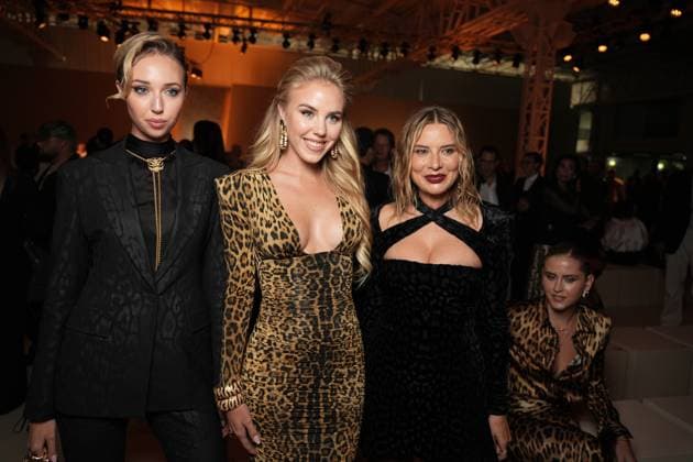 Milan, Milan Women s Fashion Week Spring Summer 2026 - Women s Fashion, Spring Summer 2026. - Roberto Cavalli Fashion Show - Arrivals pictured: Princess Maria Carolina of Bourbon-Two Sicilies and Princess Maria Chiara of Bourbon-Two Sicilies Veronica Ferraro  Copyright: xRiccardoxGIordanox xipa-agency.netx xRiccardoxGiordano IPAx IPA_Agency_IPA65747910