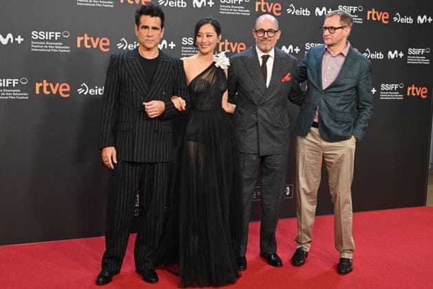 San Sebastian Film Festival Screening Ballad Of A Small Player Colin Farrell, Fala Chen, Edward Berger, Mike Goodridge attending the screening of Ballad Of A Small Player during the 73rd San Sebastian International Film Festival in San Sebastian, Spain on September 25, 2025.. Photo by Julien Reynaud APS-Medias ABACAPRESS.COM San Sebastian Spain  Copyright: xReynaudxJulien APS-Medias ABACAx