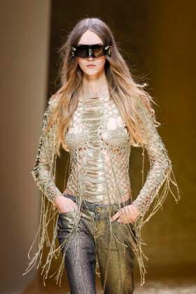 MFW Roberto Cavalli runway MP A model walks the runway at the Roberto Cavalli fashion show during Milan s Fashion Week Womenswear Spring Summer 2026, on September 25, 2025 in Milan (Italy), Italy. Photo by Marco Piovanotto Abacapress.com  Copyright: xPiovanottoxMarco ABACAx