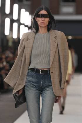 Milan, Milan Women s Fashion Week Spring Summer 2026 - Women s Fashion, Spring Summer 2026. - MM6 Maison Margiela fashion show - catwalk in the photo: Model  Copyright: xRiccardoxGIordanox xipa-agency.netx xRiccardoxGiordano IPAx IPA_Agency_IPA65751108
