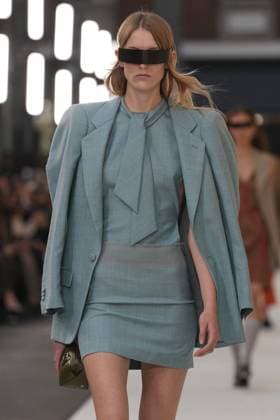 Milan, Milan Women s Fashion Week Spring Summer 2026 - Women s Fashion, Spring Summer 2026. - MM6 Maison Margiela fashion show - catwalk in the photo: Model  Copyright: xRiccardoxGIordanox xipa-agency.netx xRiccardoxGiordano IPAx IPA_Agency_IPA65751112