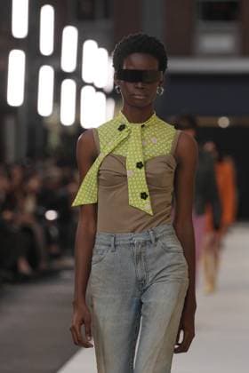 Milan, Milan Women s Fashion Week Spring Summer 2026 - Women s Fashion, Spring Summer 2026. - MM6 Maison Margiela fashion show - catwalk in the photo: Model  Copyright: xRiccardoxGIordanox xipa-agency.netx xRiccardoxGiordano IPAx IPA_Agency_IPA65751150