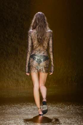 MFW Roberto Cavalli runway MP A model walks the runway at the Roberto Cavalli fashion show during Milan s Fashion Week Womenswear Spring Summer 2026, on September 25, 2025 in Milan (Italy), Italy. Photo by Marco Piovanotto Abacapress.com  Copyright: xPiovanottoxMarco ABACAx