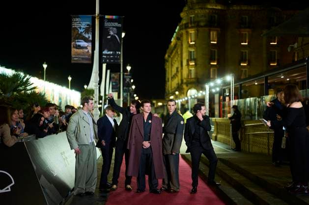 San Sebastian - La Tregua Screening Miguel Angel Vivas, Aron Piper, Fernando Valdivielso, Javier Pereira, Jose Pastor attended La tregua Red Carpet during 73rd San Sebastian International Film Festival at Victoria Eugenia Theatre on September 25, 2025 in Donostia San Sebastian, Spain Photo by ABACAPRESS.COM San Sebastian Euskadi Spain  Copyright: xABACAx