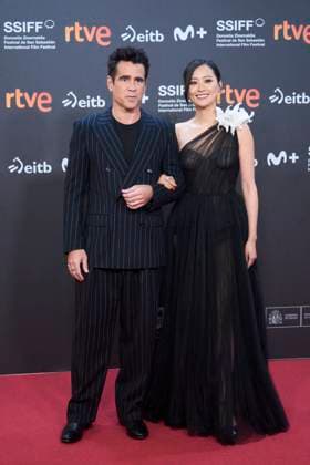 San Sebastian - Ballad of a Small Player Screening Colin Farrell, Fala Chen attended Ballad of a Small Player Red Carpet during 73rd San Sebastian International Film Festival at Kursaal Theatre on September 25, 2025 in Donostia San Sebastian, Spain Photo by ABACAPRESS.COM San Sebastian Euskadi Spain  Copyright: xABACAx