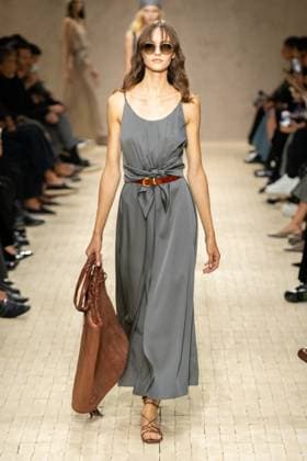 Milan Fashion Week - Women S S 2026 Emporio Armani fashion show Runway Milan, Italy Milan Fashion Week - Women S S 2026 Emporio Armani fashion show Runway Milan, Italy 25th September 2025  Copyright: xMARCOxERBAx