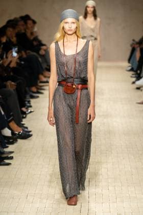 Milan Fashion Week - Women S S 2026 Emporio Armani fashion show Runway Milan, Italy Milan Fashion Week - Women S S 2026 Emporio Armani fashion show Runway Milan, Italy 25th September 2025  Copyright: xMARCOxERBAx