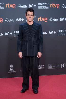 San Sebastian - Ballad of a Small Player Screening Colin Farrell attended Ballad of a Small Player Red Carpet during 73rd San Sebastian International Film Festival at Kursaal Theatre on September 25, 2025 in Donostia San Sebastian, Spain Photo by ABACAPRESS.COM San Sebastian Euskadi Spain  Copyright: xABACAx