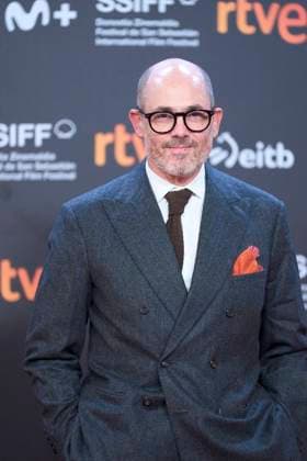San Sebastian - Ballad of a Small Player Screening Edward Berger attended Ballad of a Small Player Red Carpet during 73rd San Sebastian International Film Festival at Kursaal Theatre on September 25, 2025 in Donostia San Sebastian, Spain Photo by ABACAPRESS.COM San Sebastian Euskadi Spain  Copyright: xABACAx