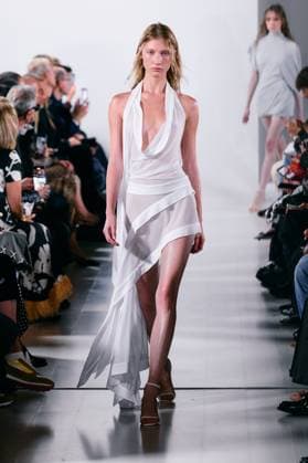 Milan Fashion Week - Women S S 2026 Francesco Murano Fashion Show Runway Milan, Italy Daria Danilenko Milan Fashion Week - Women S S 2026 Francesco Murano Fashion Show Runway Milan, Italy 25th September 2025  Copyright: xx