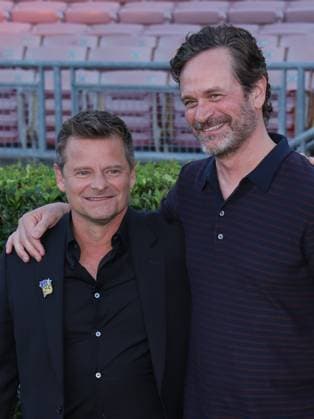 Los Angeles premiere of Hulu s Chad Powers at the Rose Bowl Stadium Featuring: Steve Zahn, Tom Everett Scott Where: Los Angeles, California, United States When: 25 Sep 2025 Credit: Faye s Vision Cover Images EDITORIAL USE ONLY. NOT FOR USE BY NEWSPAPERS BASED IN THE UK. Copyright: xx coverimg55125427