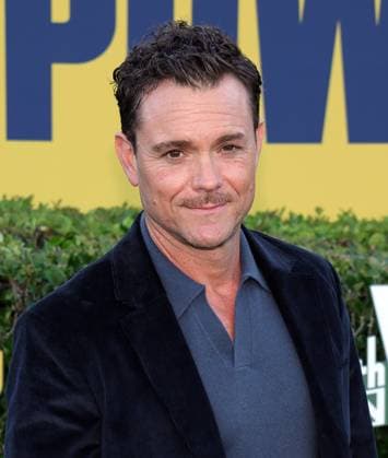 Los Angeles premiere of Hulu s Chad Powers at the Rose Bowl Stadium Featuring: Clayne Crawford Where: Los Angeles, California, United States When: 25 Sep 2025 Credit: Faye s Vision Cover Images EDITORIAL USE ONLY. NOT FOR USE BY NEWSPAPERS BASED IN THE UK. Copyright: xx coverimg55125393