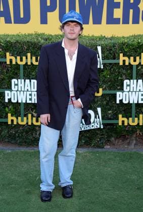 Los Angeles premiere of Hulu s Chad Powers at the Rose Bowl Stadium Featuring: Colton Ryan Where: Los Angeles, California, United States When: 25 Sep 2025 Credit: Faye s Vision Cover Images EDITORIAL USE ONLY. NOT FOR USE BY NEWSPAPERS BASED IN THE UK. Copyright: xx coverimg55125346