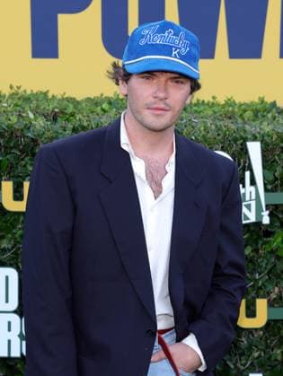 Los Angeles premiere of Hulu s Chad Powers at the Rose Bowl Stadium Featuring: Colton Ryan Where: Los Angeles, California, United States When: 25 Sep 2025 Credit: Faye s Vision Cover Images EDITORIAL USE ONLY. NOT FOR USE BY NEWSPAPERS BASED IN THE UK. Copyright: xx coverimg55125343