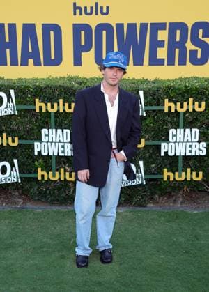 Los Angeles premiere of Hulu s Chad Powers at the Rose Bowl Stadium Featuring: Colton Ryan Where: Los Angeles, California, United States When: 25 Sep 2025 Credit: Faye s Vision Cover Images EDITORIAL USE ONLY. NOT FOR USE BY NEWSPAPERS BASED IN THE UK. Copyright: xx coverimg55125345