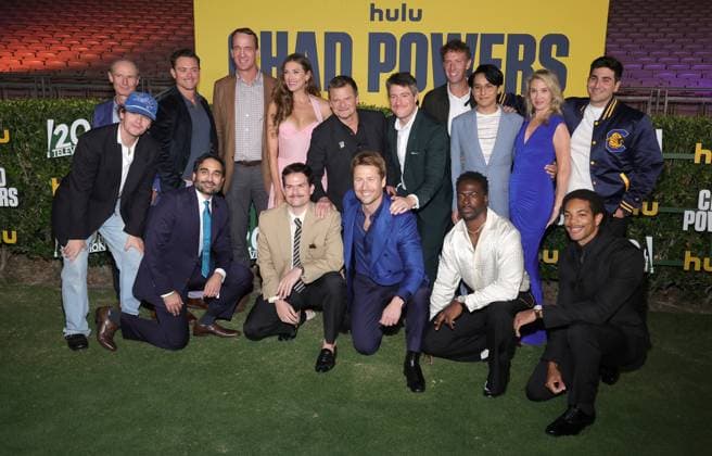 Los Angeles premiere of Hulu s Chad Powers at the Rose Bowl Stadium Featuring: Toby Huss, Colton Ryan, Clayne Crawford, Luvh Rakhe, Peyton Manning, Michael Waldron, Perry Mattfeld, Steve Zahn, Glen Powell, Adam Fasullo, Jamie Horowitz, Quentin Plair, Frankie A. Rodriguez, Wynn Everett, Xavier Mills, Ben Brown Where: Los Angeles, California, United States When: 25 Sep 2025 Credit: Faye s Vision Cover Images EDITORIAL USE ONLY. NOT FOR USE BY NEWSPAPERS BASED IN THE UK. Copyright: xx coverimg55125303
