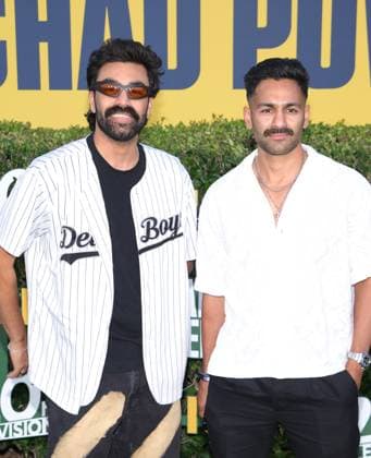 Los Angeles premiere of Hulu s Chad Powers at the Rose Bowl Stadium Featuring: Saagar Shaikh, Faraaz Osmani Where: Los Angeles, California, United States When: 25 Sep 2025 Credit: Faye s Vision Cover Images EDITORIAL USE ONLY. NOT FOR USE BY NEWSPAPERS BASED IN THE UK. Copyright: xx coverimg55125269