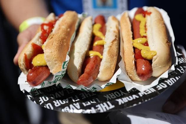2022 Nathan s Famous International Hot Dog Eating Contest NEW YORK, USA - JULY 04: 2022 Nathan s Famous International Hot Dog Eating Contest is held in Coney Island of Brooklyn borough, New York City, United States on July 4, 2022. New York United States. Editorial use only. Please get in touch for any other usage.  Copyright: x2025xAnadoluxTayfunxCoÅükunx