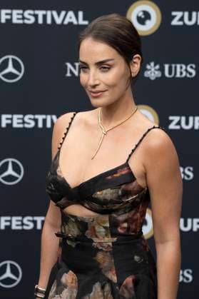 Lara Wolf at the festival opening with the premiere of the feature film Splitsville at the 21 Zurich Film Festival 2025 in the Kongresssaal Zurich, 25 09 2025 Foto:xA.xRaemyx xFuturexImagex splittsville_5912