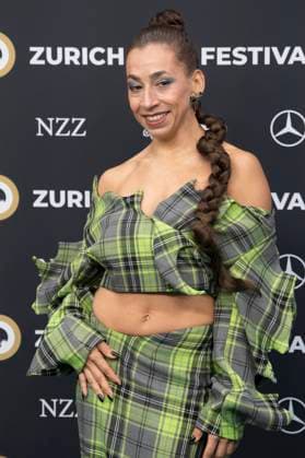 Carol Schuler at the festival opening with the premiere of the feature film Splitsville at the 21 Zurich Film Festival 2025 in the Kongresssaal Zurich, 25 09 2025 Foto:xA.xRaemyx xFuturexImagex splittsville_5915