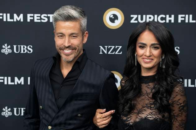 Max Loong and Sepideh Haftgoli at the festival opening with the premiere of the feature film Splitsville at the 21 Zurich Film Festival 2025 in the Kongresssaal Zurich, 25 09 2025 Foto:xA.xRaemyx xFuturexImagex splittsville_5938