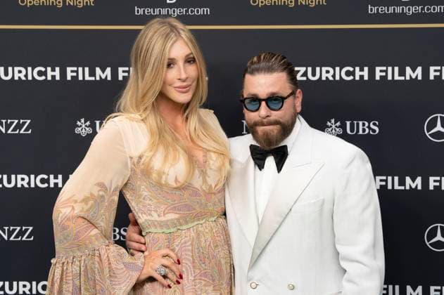 Alana Netzer and Sebastian Buergin at the festival opening with the premiere of the feature film Splitsville at the 21 Zurich Film Festival 2025 in the Kongresssaal Zurich, 25 09 2025 Foto:xA.xRaemyx xFuturexImagex splittsville_5946