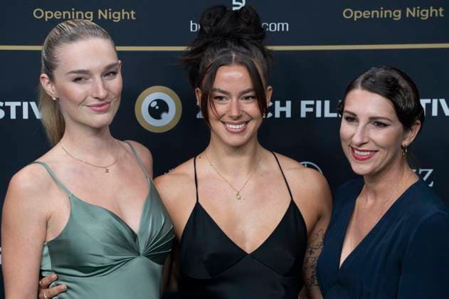 Manuela Frey and guests at the festival opening with the premiere of the feature film Splitsville at the 21 Zurich Film Festival 2025 in the Kongresssaal Zurich, 25 09 2025 Foto:xA.xRaemyx xFuturexImagex splittsville_5964