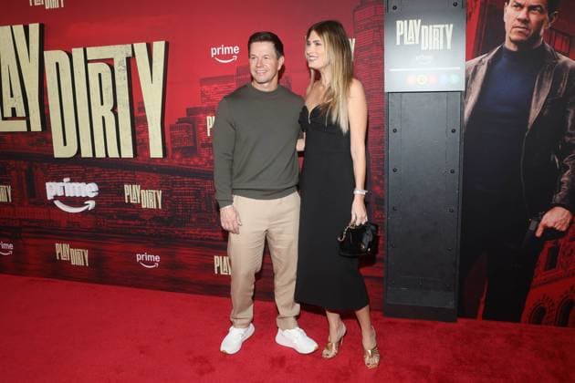 PLAY DIRTY World Premiere PLAY DIRTY World Premiere held at SVA Theater Featuring: Mark Wahlberg, Rhea Durham Where: New York, New York, United States When: 25 Sep 2025 Credit: Udo Salters WENN New York New York United States Copyright: xUdoxSalters WENNx wenn40670317 DS7x wenn40670317
