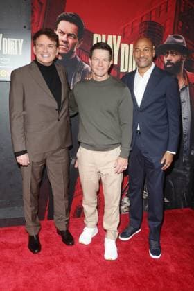 PLAY DIRTY World Premiere PLAY DIRTY World Premiere held at SVA Theater Featuring: Shane Black, Mark Wahlberg, Keegan-Michael Key Where: New York, New York, United States When: 25 Sep 2025 Credit: Udo Salters WENN New York New York United States Copyright: xUdoxSalters WENNx wenn40670321 DS7x wenn40670321