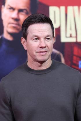 PLAY DIRTY World Premiere PLAY DIRTY World Premiere held at SVA Theater Featuring: Mark Wahlberg Where: New York, New York, United States When: 25 Sep 2025 Credit: Udo Salters WENN New York New York United States Copyright: xUdoxSalters WENNx wenn40670323 DS7x wenn40670323