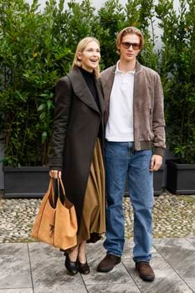 MFW Tod’s front row MP Kelly Rutherford, Hermés Giersch arrive at the Tod s fashion show during Milan s Fashion Week Womenswear Spring Summer 2026, on September 26, 2025 in Milan (Italy), Italy. Photo by Marco Piovanotto Abacapress.com  Copyright: xPiovanottoxMarco ABACAx