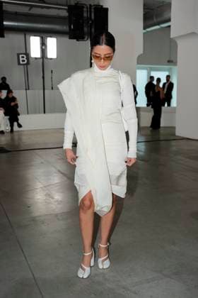 Milan Fashion Week - Women S S 2026 Sportmax Fashion Show Front Row Milan, Italy guest Milan Fashion Week - Women S S 2026 Sportmax Fashion Show Front Row Milan, Italy 26th September 2025  Copyright: xCristianxIncarbonax