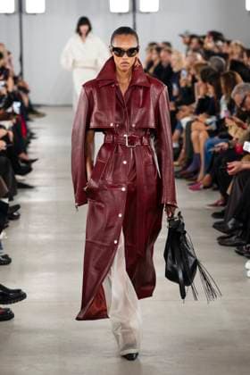 Milan Fashion Week - Women S S 2026 Sportmax Fashion Show Catwalk Milan, Italy Milan Fashion Week - Women S S 2026 Sportmax Fashion Show Catwalk Milan, Italy 26th September 2025  Copyright: xCristianxIncarbonax