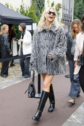 MFW Tod’s front row MP Poppy Delevigne arrives at the Tod s fashion show during Milan s Fashion Week Womenswear Spring Summer 2026, on September 26, 2025 in Milan (Italy), Italy. Photo by Marco Piovanotto Abacapress.com  Copyright: xPiovanottoxMarco ABACAx