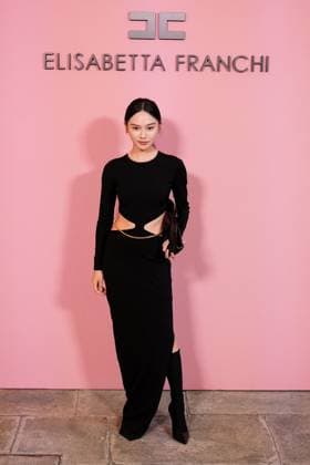 Milan, Italy, Italy: Milan, Milan Women s Fashion Week Spring Summer 2026 - Women s Fashion, Spring Summer 2026 - Elisabetta Franchi fashion show - arrivals in the photo: Christinna Kuan Milan Italy  - ZUMAp169 20250926_zea_p169_399 Copyright: xRiccardoxGiordanox