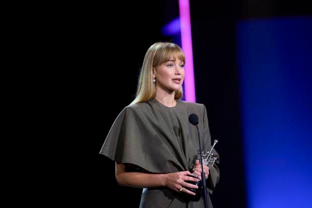 73rd San Sebastian International Film Festival: ˜Jennifer Lawrence - Donostia Award Jennifer Lawrence receives the Donosti Award during 73rd San Sebastian International Film Festival at Kursaal Palace on September 26, 2025 in Donostia San Sebastian, Spain Photo by IMAGO MPG Donostia San Sebastian Kursaal Palace Euskadi Spain  Copyright: xMPGx